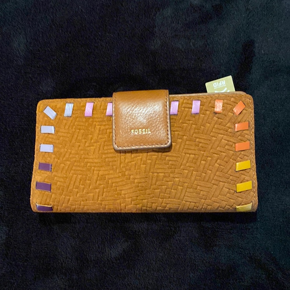 Fossil wallet